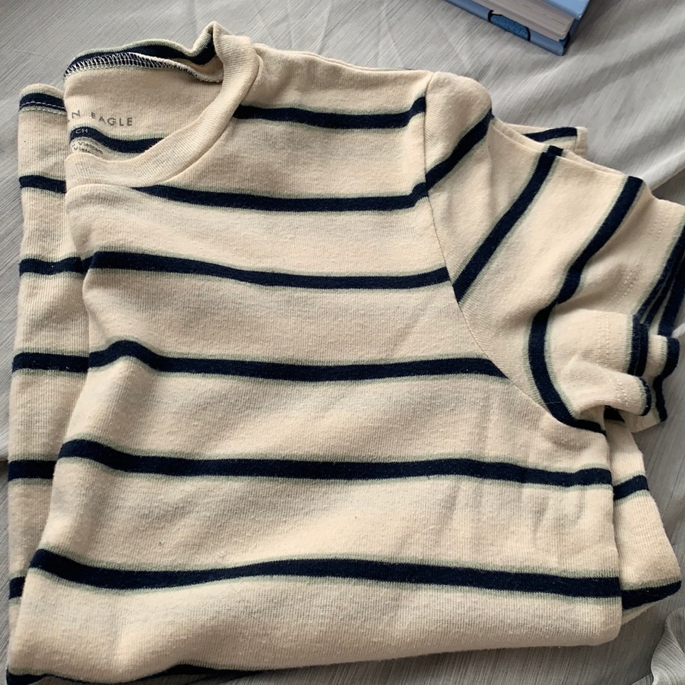 american eagle tee